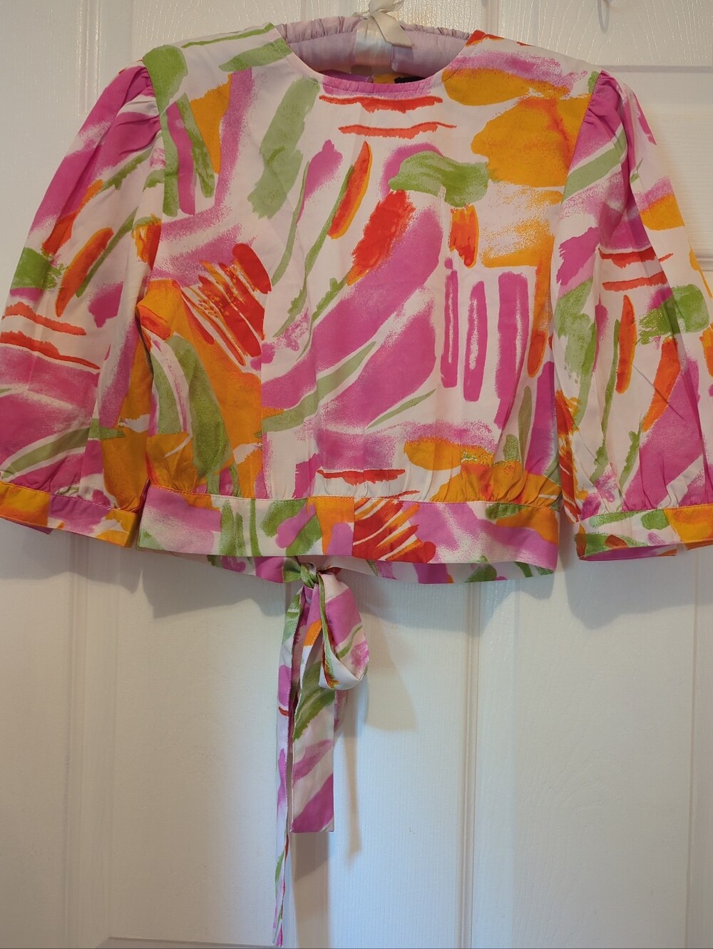 Thread Story Multicolor Abstract Tie Front Crop Blouse Medium